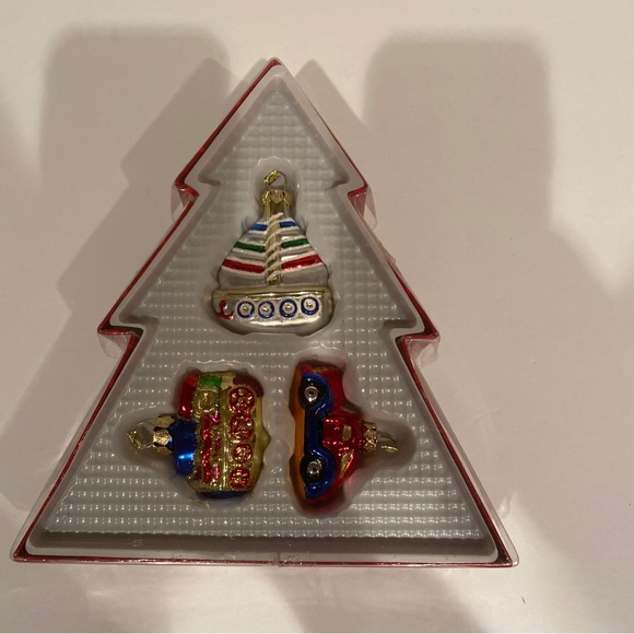 Christmas Street Hand Crafted European Style Glass Ornaments - Picture 4 of 7